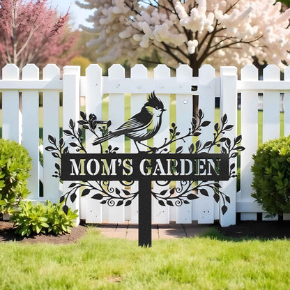 Personalized Beautiful Northern Cardinal Garden Metal Stake, Yard And Garden Decor